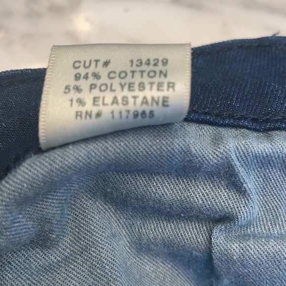 J Brand dark wash skinny Jeans - Picture 5 of 5